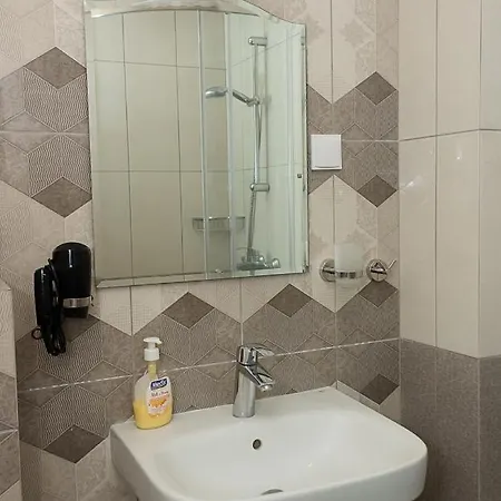 Garden Palace - 2bd Flat By Flat Mаnager Apartment *